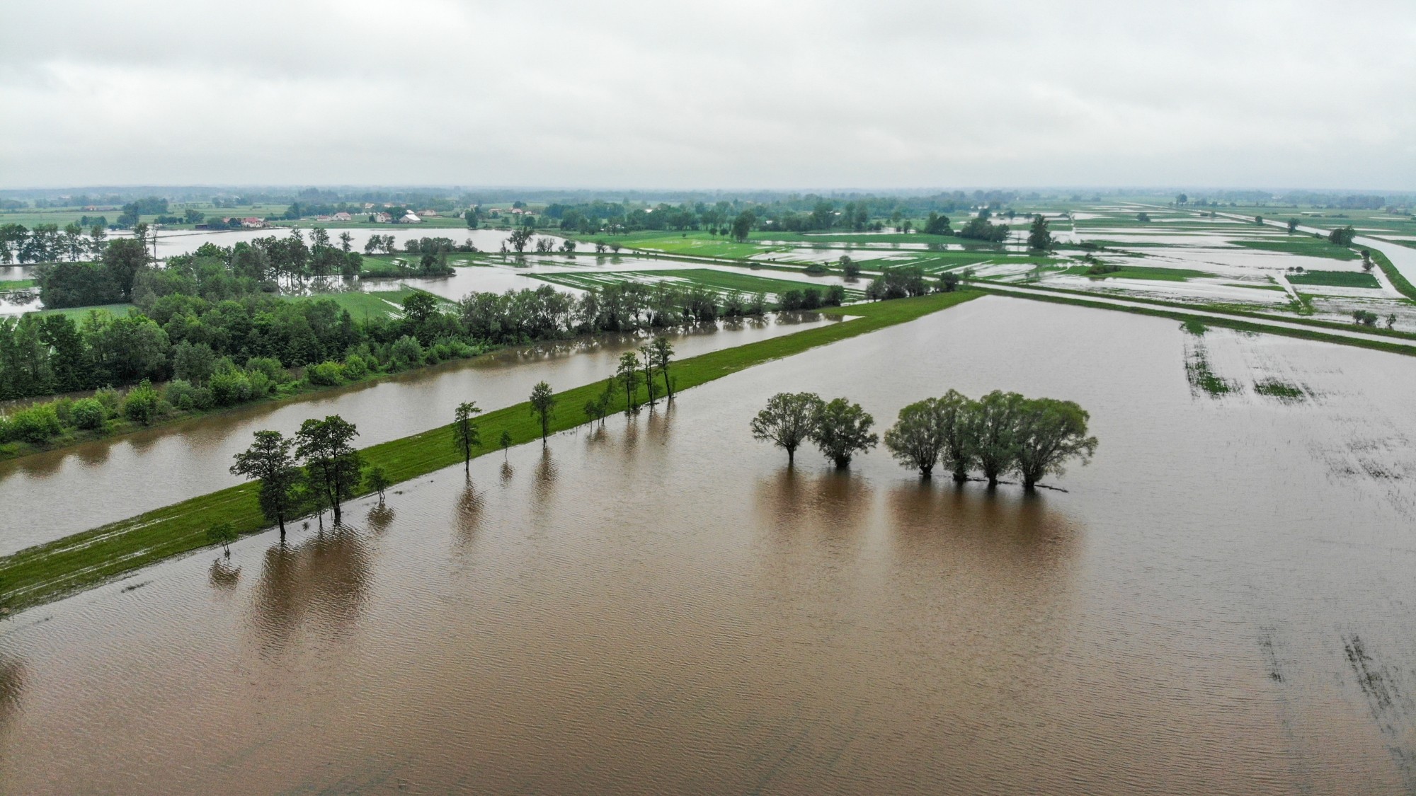 Majowa powódź w Polsce - zdjęcie 45