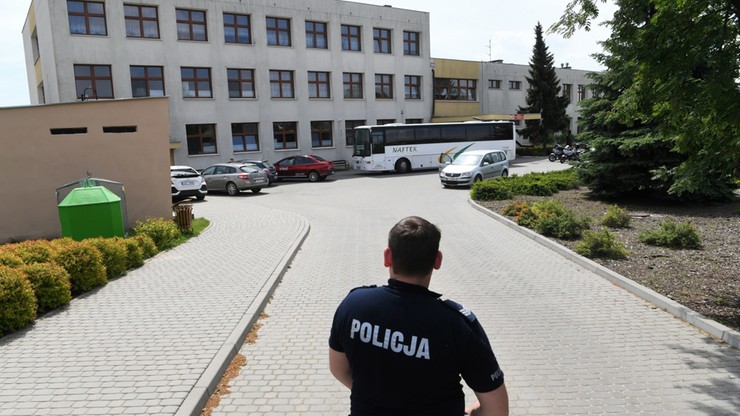 Trzy zarzuty, trzy miesiące aresztu dla sprawcy ataku na szkołę w Brześciu Kujawskim