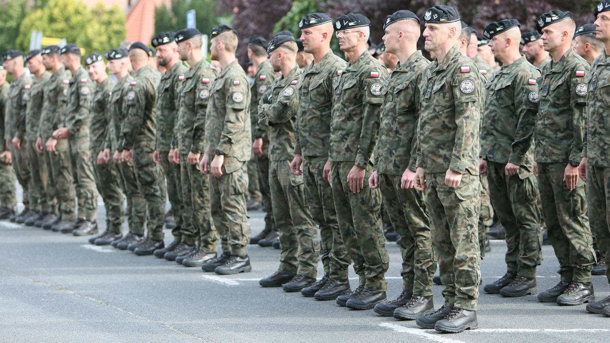 Wojsko rozsyła karty mobilizacyjne. Mogą otrzymać je cywile