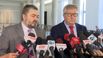 "Komisja Europejska chce na siłę wcisnąć nam ludzi, którym nikt nie zagraża" - Czarnecki na temat imigrantów
