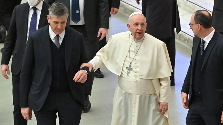 Watykan. Papież Franciszek jest chory. Ma stan zapalny więzadła w kolanie
