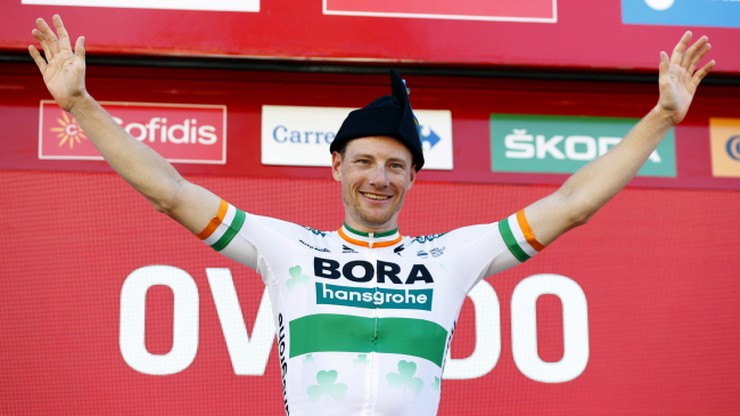 Vuelta a Espana: Bennett wygrał etap. Kraksa w końcówce