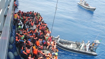 Organizacje pozarządowe wracają na Morze Śródziemne ratować migrantów płynących z Afryki do Włoch