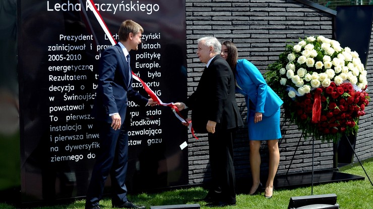 Lech Kaczyński patronem terminala LNG w Świnoujściu. "Odrzucał stwierdzenie, że Polska jest jak brzydka panna bez posagu"