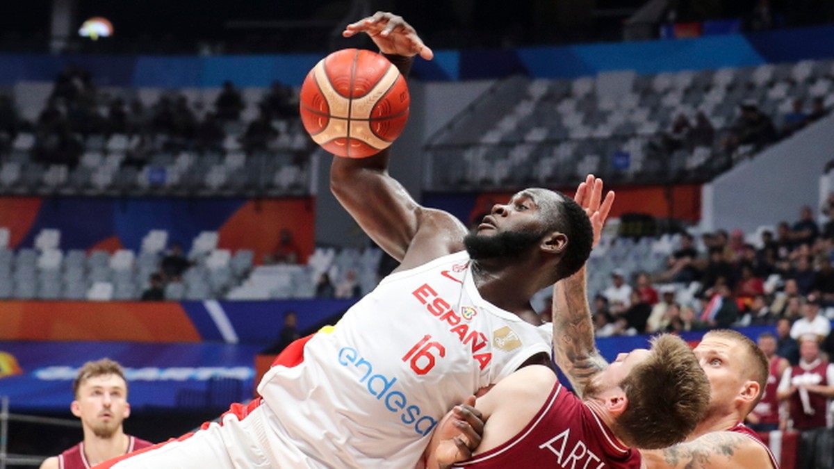 Basketball World Cup: Spain – Canada.  Live coverage and score