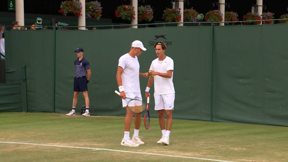 Tylko dwa gemy stracone! Imponujący występ Polaka w Wimbledonie