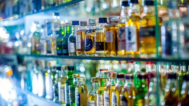 Projekt PO ws. sprzedaży alkoholu w nocy odrzucony