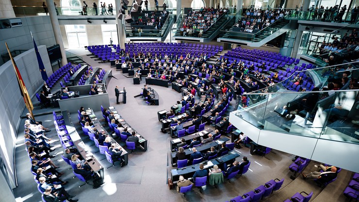 Niemcy. Bundestag za zniesieniem zakazu reklamowania aborcji. "Wzmacnia się samostanowienie kobiet"