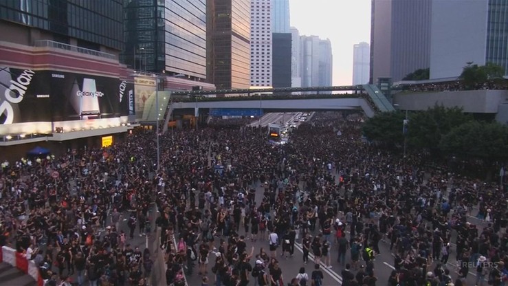 Setki tysięcy ludzi na ulicach Hongkongu. Kolejny dzień protestów przeciw ustawie o ekstradycji