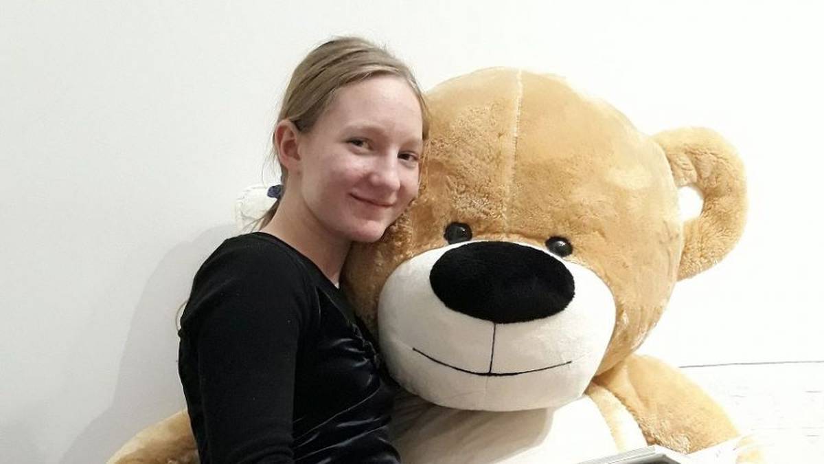 Mundurowi, drony i psy tropiące szukają 12-latki. Akcja służb w Krakowie