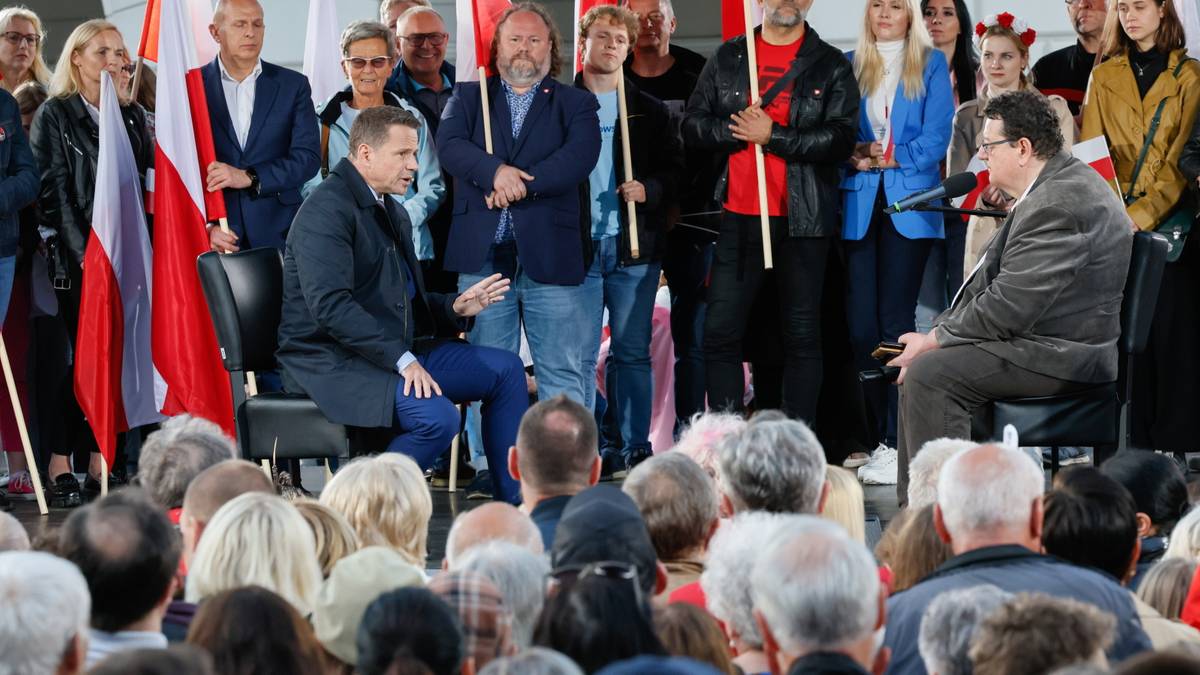"Speed dating" Trzaskowskiego. Kandydat KO spotkał się z mieszkańcami Kalisza