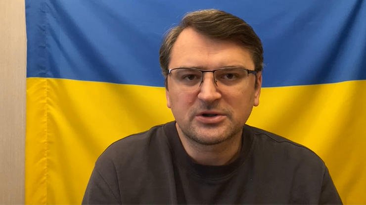 Wojna w Ukrainie. Szef MSZ Ukrainy zachęca do bojkotu firm, które zostały w Rosji