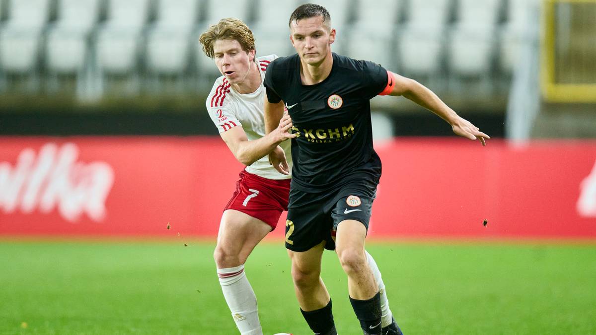 II Liga: Zagłębie Lubin II - Radunia Stężyca. Relacja na żywo
