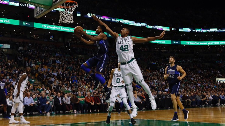 NBA: Zemsta Bostonu w Detroit, rekordowe 47 pkt Oladipo
