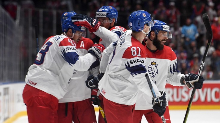 MŚ w hokeju: Pewne zwycięstwo Czechów w ćwierćfinale