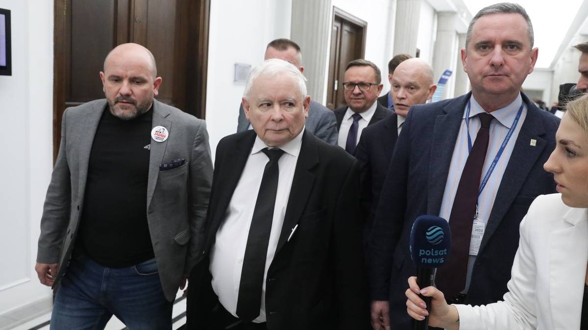 Jarosław Kaczyński o "ciężkim złamaniu prawa". Chodzi o prokuraturę