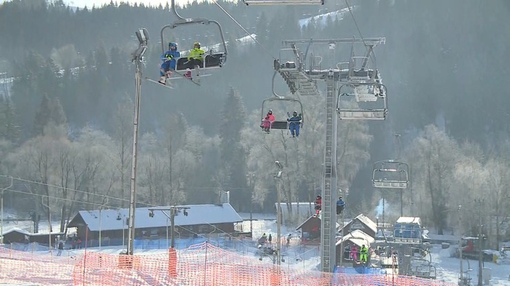 Stoki narciarskie będą czynne w zbliżającym się sezonie. "Nie ma korelacji z zakażeniem"
