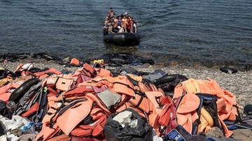 Ciała 16 migrantów znaleziono na libijskiej plaży
