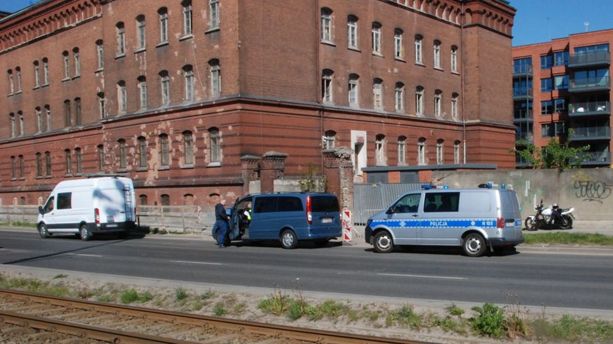 Gdańsk. 59-latek przyjechał na miejsce wypadku po motorower syna. Był poszukiwany