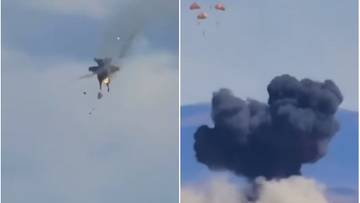 Dwa myśliwce zderzyły się w powietrzu podczas pokaz&oacute;w lotniczych "Gunfighter Skies" w Idaho, USA. Z jednego z samolot&oacute;w wypadają szczątki, a drugi wytwarza duży słup dymu. Widać trzy spadochrony z katapultującymi się pilotami.