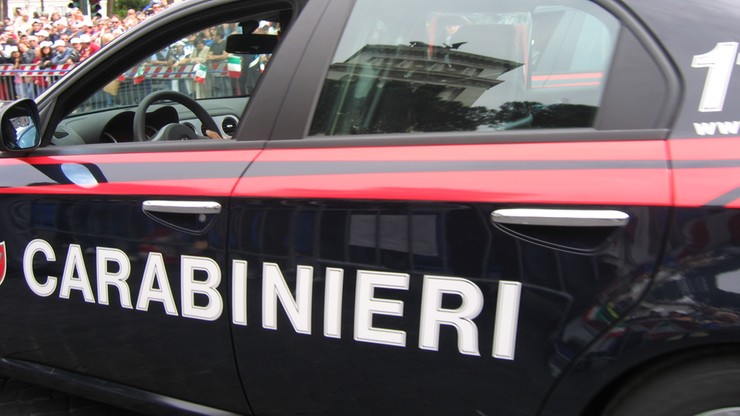 Włochy: Polak aresztowany przez żandarmerię. Pobił partnerkę, złamał jej m.in. nos