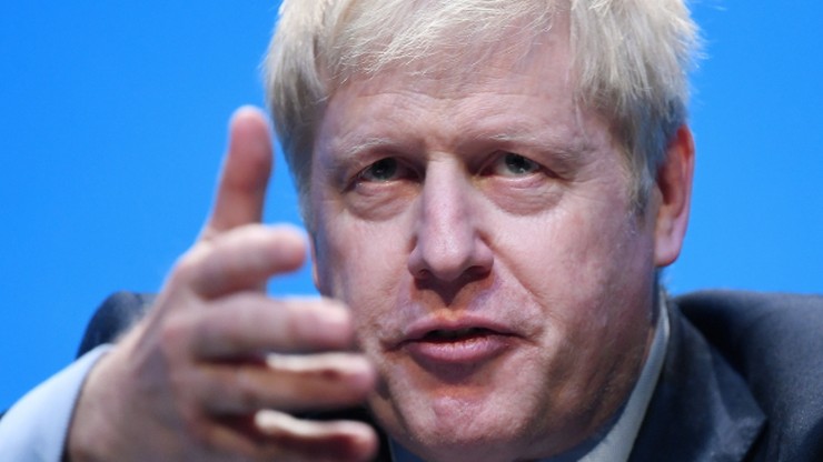 Boris Johnson łagodzi stanowisko ws. bezumownego brexitu