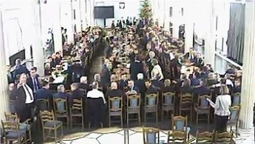 Umorzono śledztwo ws. obrad Sejmu w Sali Kolumnowej 16 grudnia. "Miało prawidłowy przebieg"