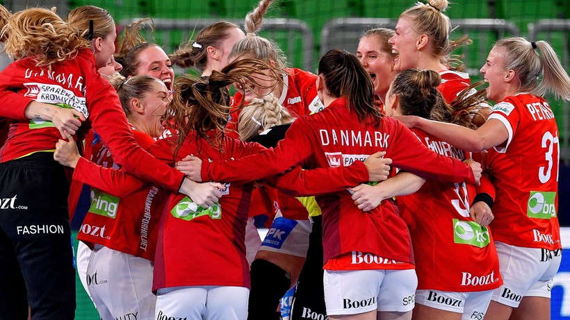 ME piłkarek ręcznych: Dania uzupełniła grono półfinalistów
