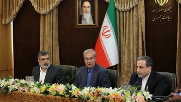 Iran wzbogaci uran powyżej limitu. "Złamał warunki porozumienia", "jesteśmy skrajnie zaniepokojeni"