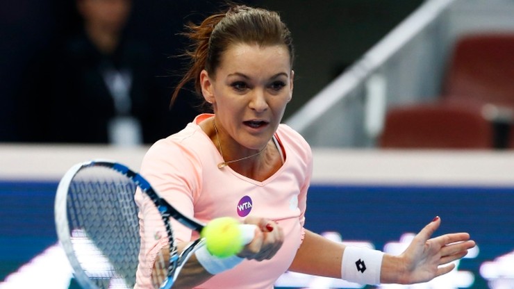 WTA Tiencin: Radwańska w ćwierćfinale, porażka Linette