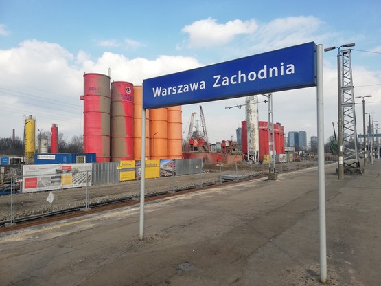 Dworzec Warszawa Zachodnia coraz bardziej zaczyna przypominać plac budowy