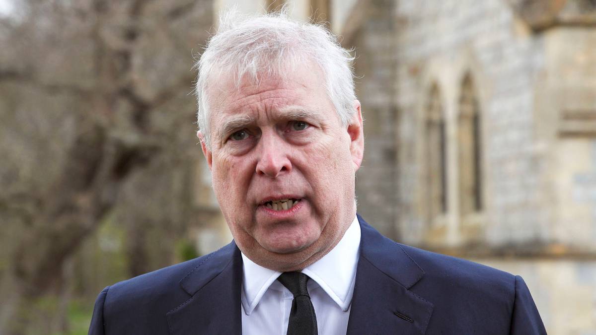 Andrzej Mountbatten-Windsor przez cały czas może zostać królem. Brytyjski rząd zapowiada kroki