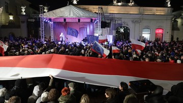 "Wolne Sądy, Wolne Wybory, Wolna Polska". Demonstracja przed Pałacem Prezydenckim