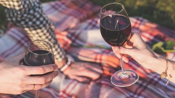 Ograniczenie wolności za picie alkoholu w miejscu publicznym. To projekt resortu sprawiedliwości 