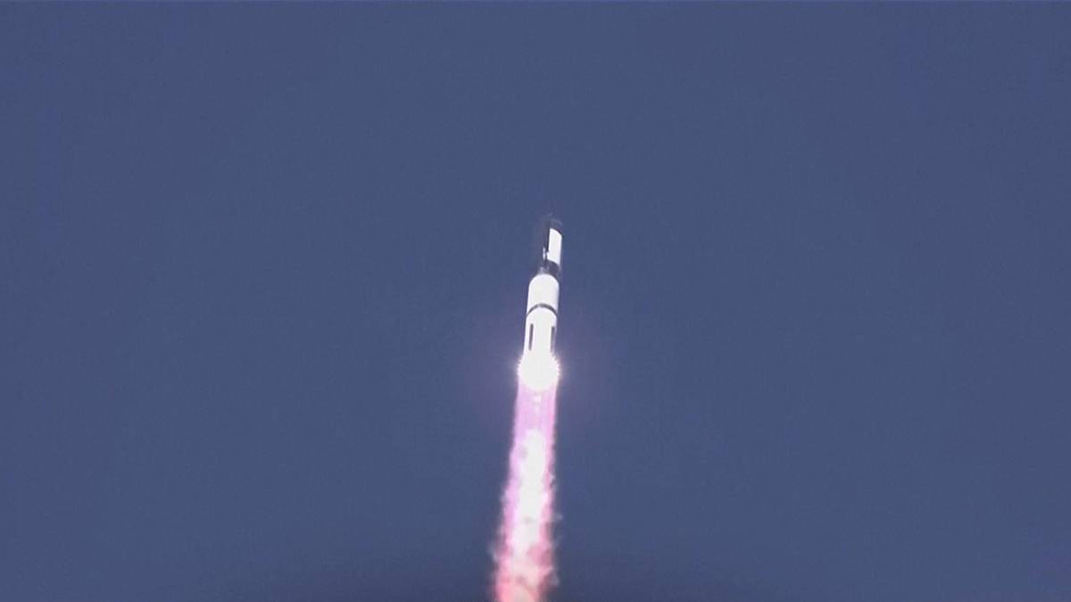 Kolejny nieudany test. Rakieta SpaceX rozpadła się nad oceanem