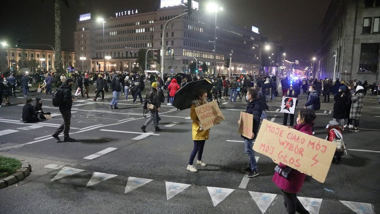 Doradcy marszałka Senatu: "Wyrok TK ma charakter wyroku nieistniejącego"