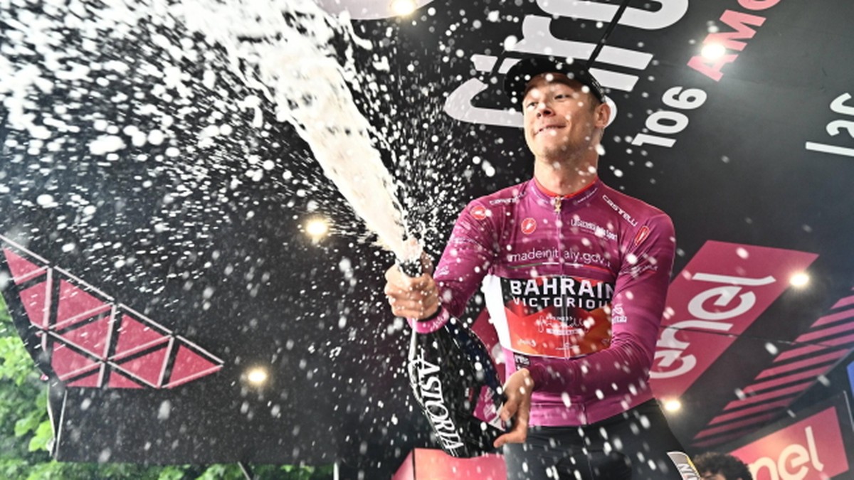 Pogoda nie sprzyja kolarzom na Giro d'Italia