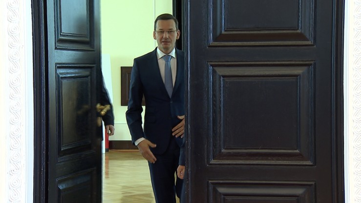 Morawiecki zrezygnował z wyjazdu do Brukseli na spotkanie ministrów. Zatrzymały go "obowiązki bieżące"