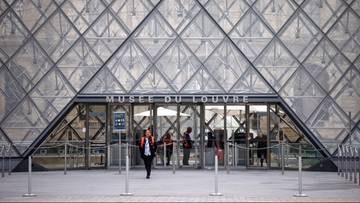 Izraelska firma szuka sprawców napadu w Luwrze. "Nadzwyczajna sytuacja"