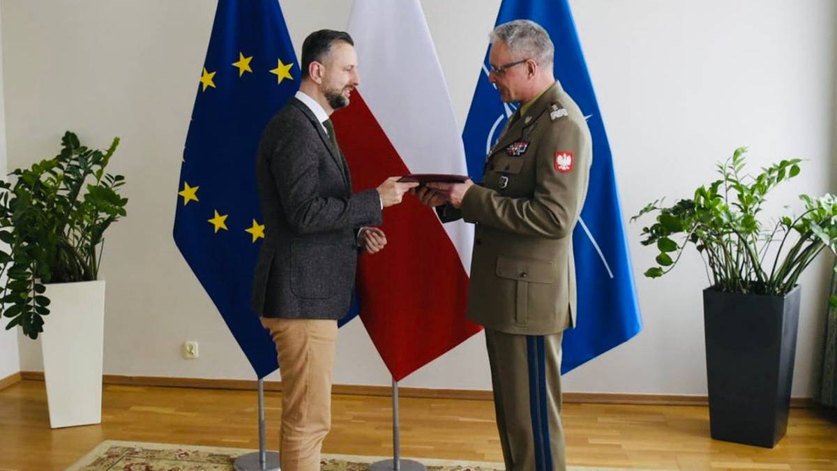 "Jedno z kluczowych stanowisk dla bezpieczeństwa Polski". Szef MON ogłosił nominację