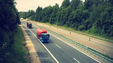 Prawo jazdy na ciężarówkę dla niesłyszących. Projekt noweli w Sejmie
