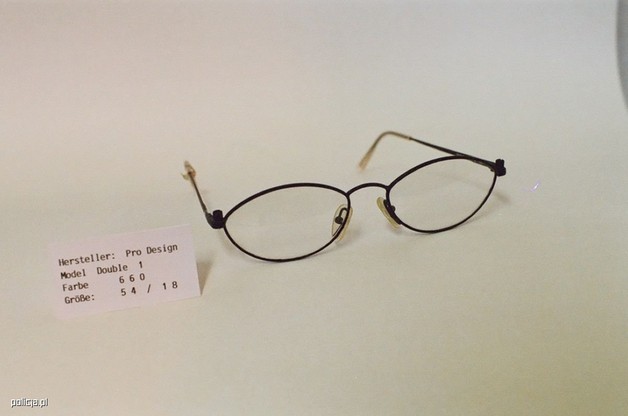 Okulary należące do zamordowanej Evy GÖTZ, które zniknęły razem z plecakiem