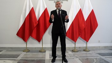 "Prośba, by byli naszymi ambasadorami". Karczewski napisze list do Polonii ws. noweli ustawy o IPN 