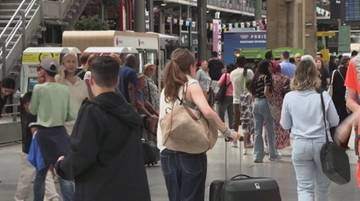 Chaos na francuskich dworcach. Zmasowany atak tuż przed igrzyskami