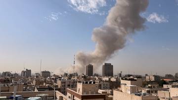 2026-02-28 Izrael zaatakował Iran. Eksplozje w Teheranie. Media: Uderzenie z udziałem USA