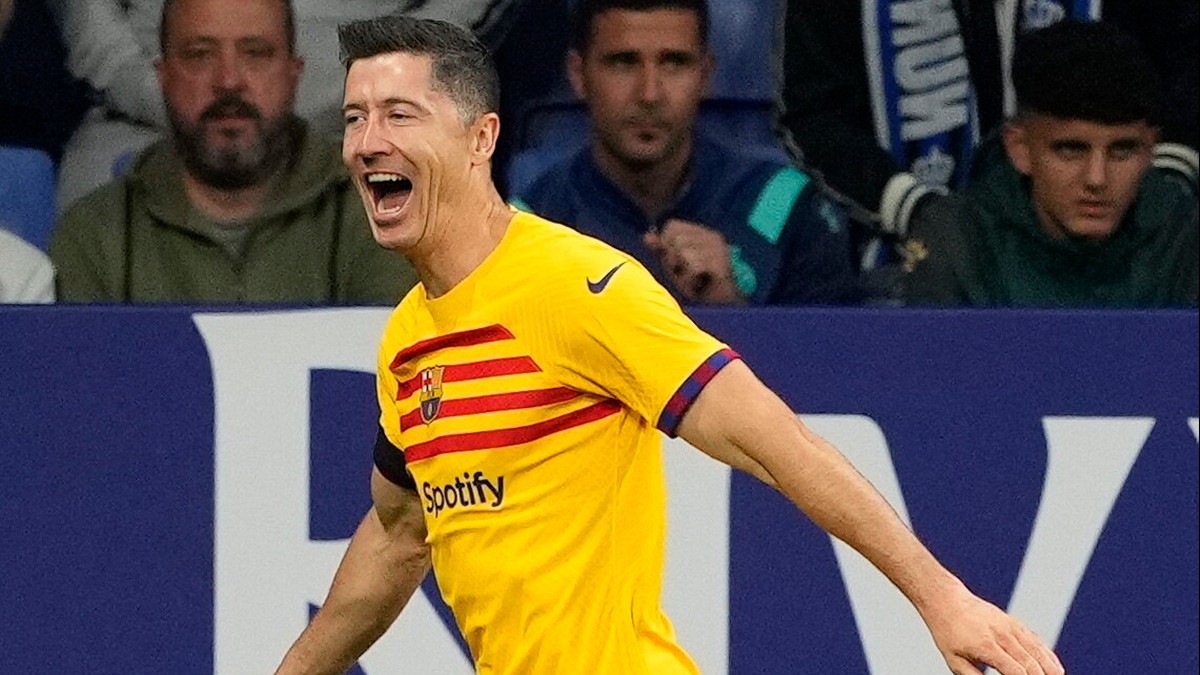 Robert Lewandowski obchodzi 35. urodziny. Przed nim nadal wiele trofeów do zdobycia