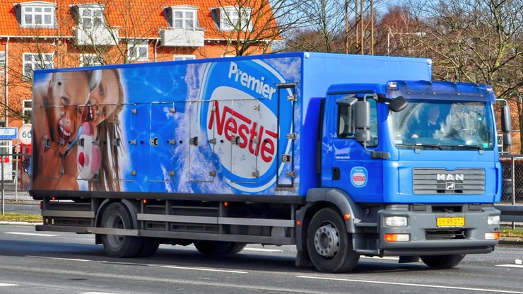 Wojna w Ukrainie. Nestle i Heineken wycofują się z Rosji