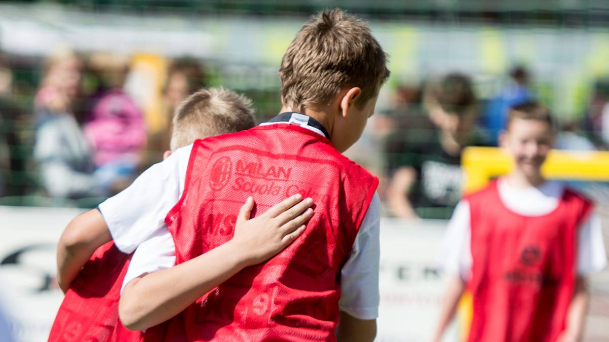 Pomoc poprzez sport. Wyjątkowy turniej "Podaj piłkę" już w sierpniu w Warszawie
