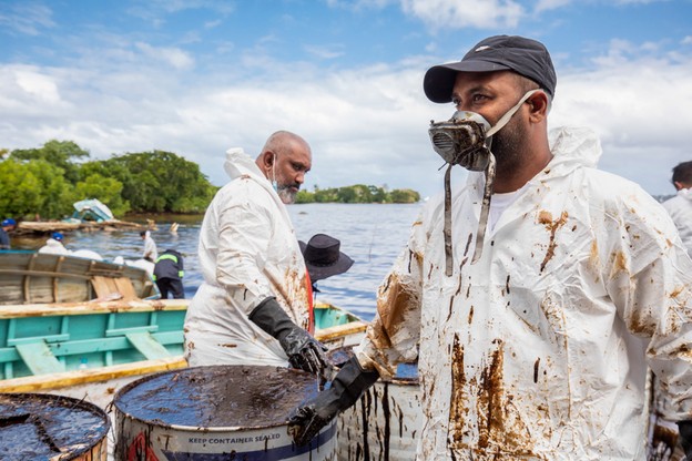 Katastrofa ekologiczna na Mauritiusie. Koncern przeprasza za wyciek setek ton ropy