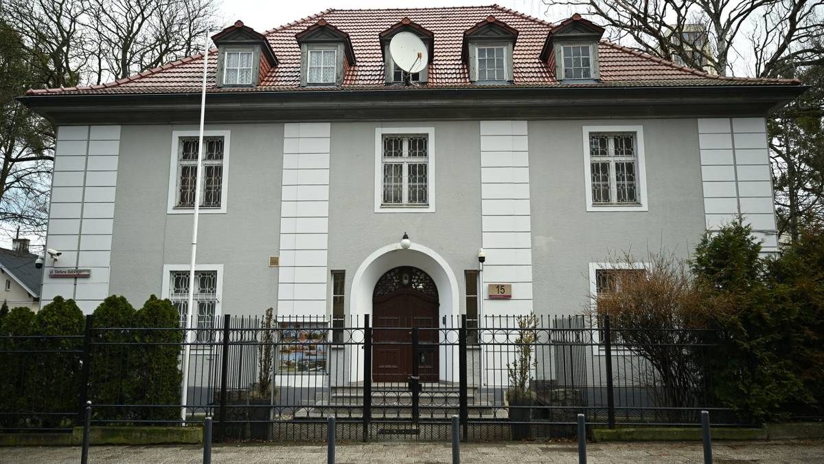 Gdańscy urzędnicy próbowali przejąć budynek konsulatu Rosji. Nie wpuszczono ich do środka